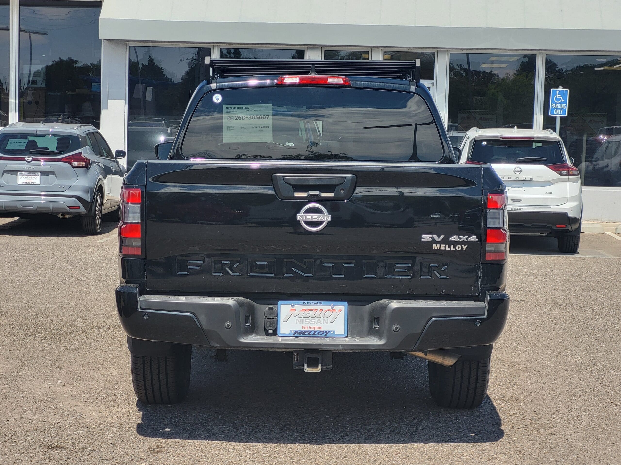 2024 Nissan Frontier - Image 4