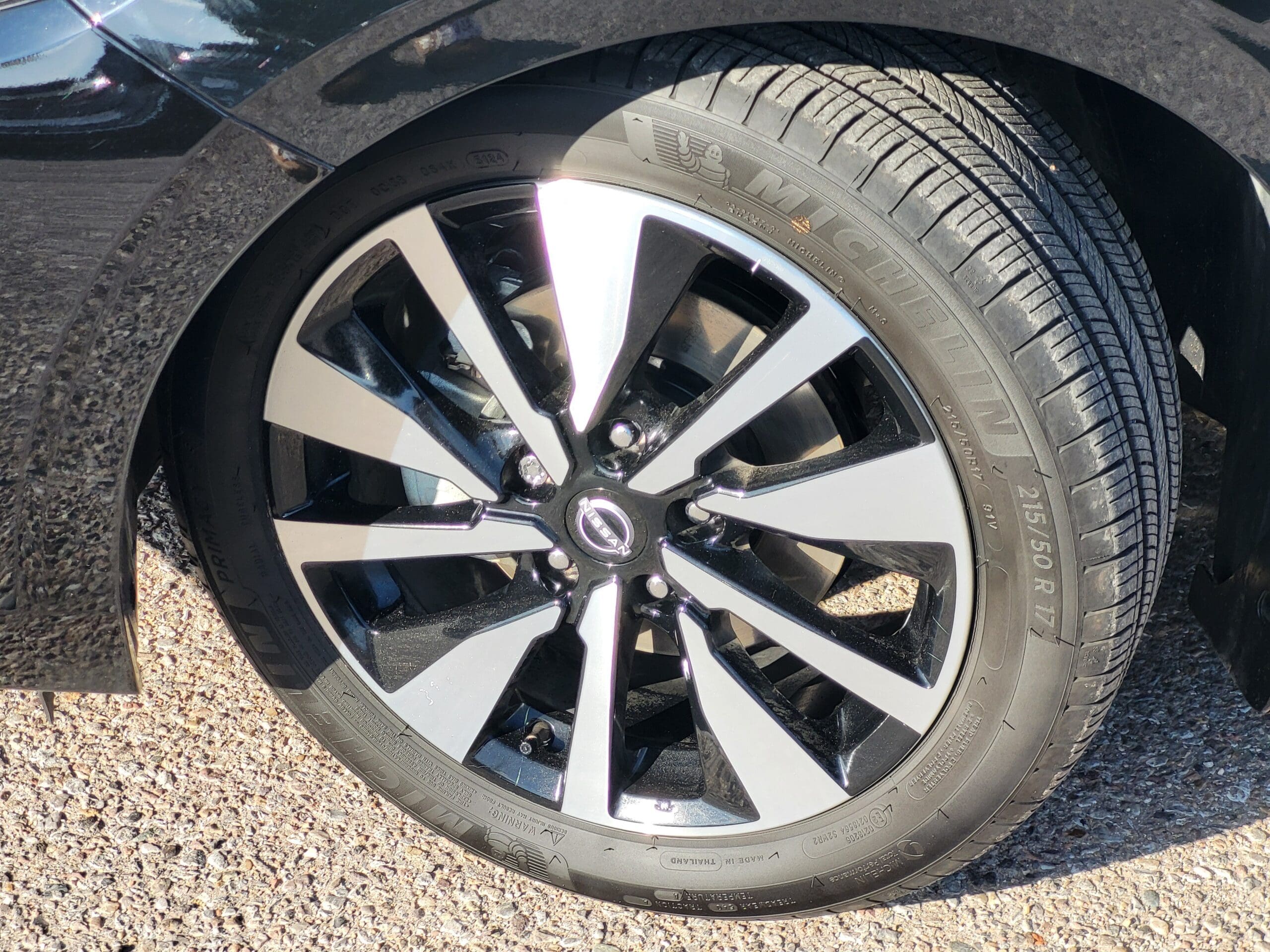 2025 Nissan Sentra - Image 10