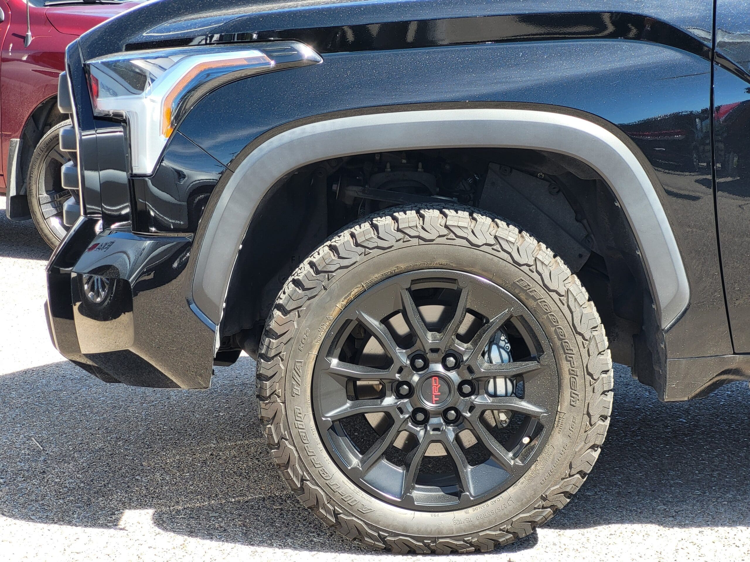 2023 Toyota Tundra 4WD - Image 8