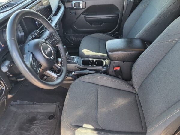 2025 Jeep Wrangler