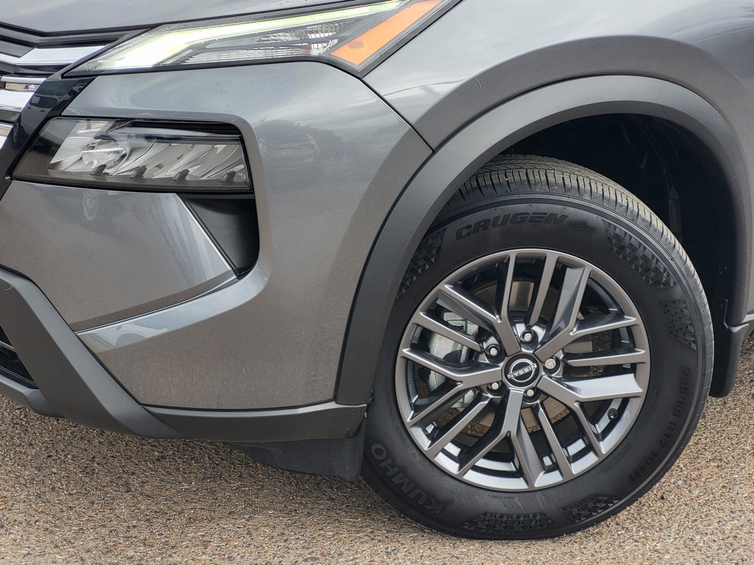 2025 Nissan Rogue - Image 9