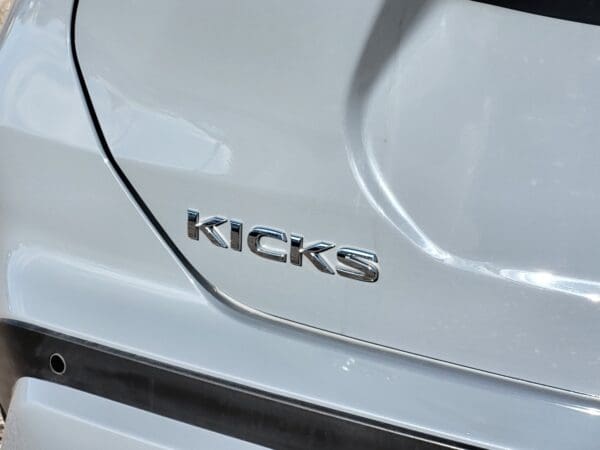2023 Nissan Kicks