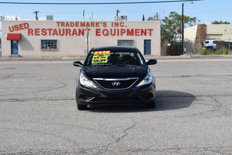 2011 Hyundai Sonata - Image 5