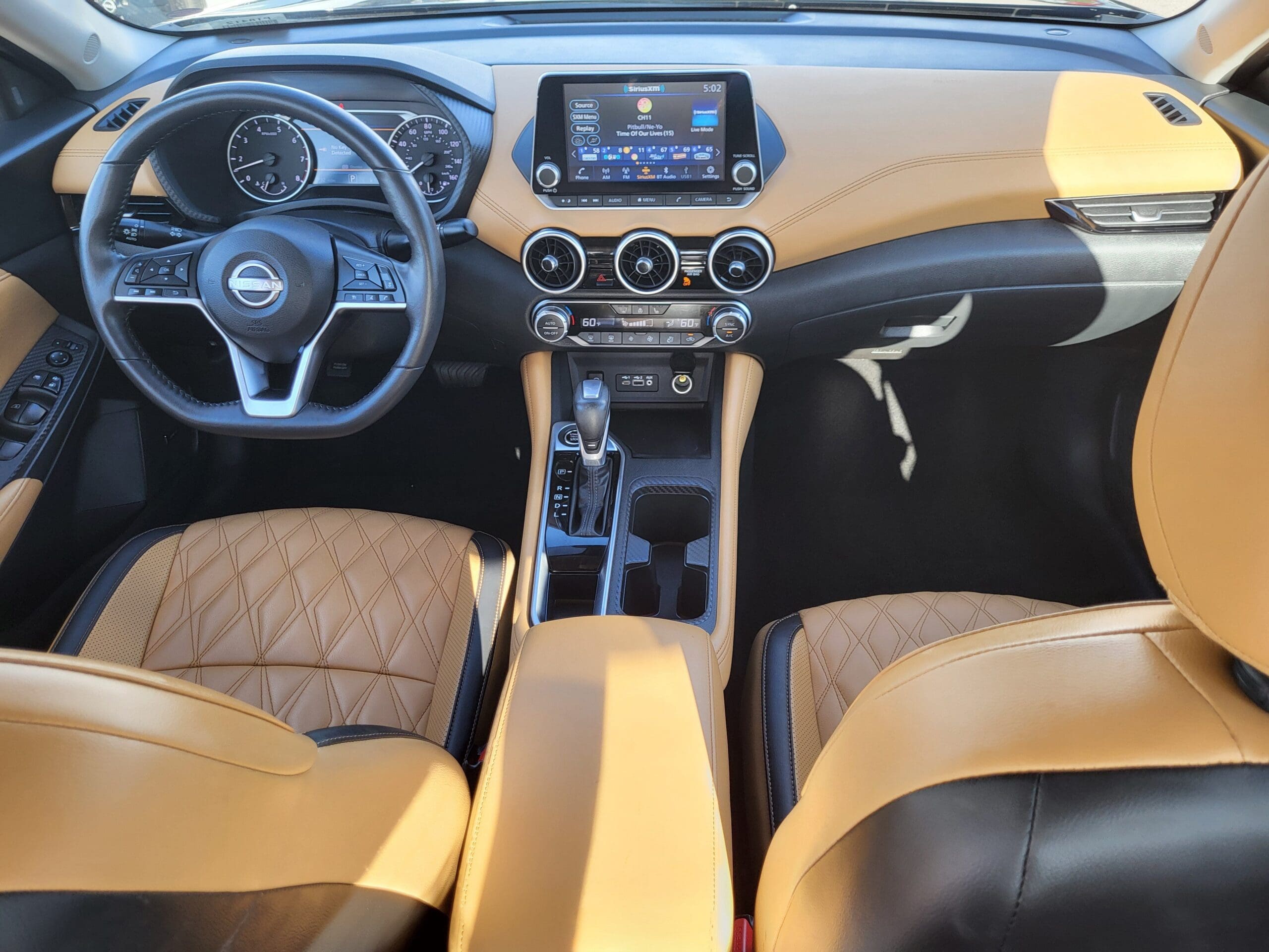 2025 Nissan Sentra - Image 28