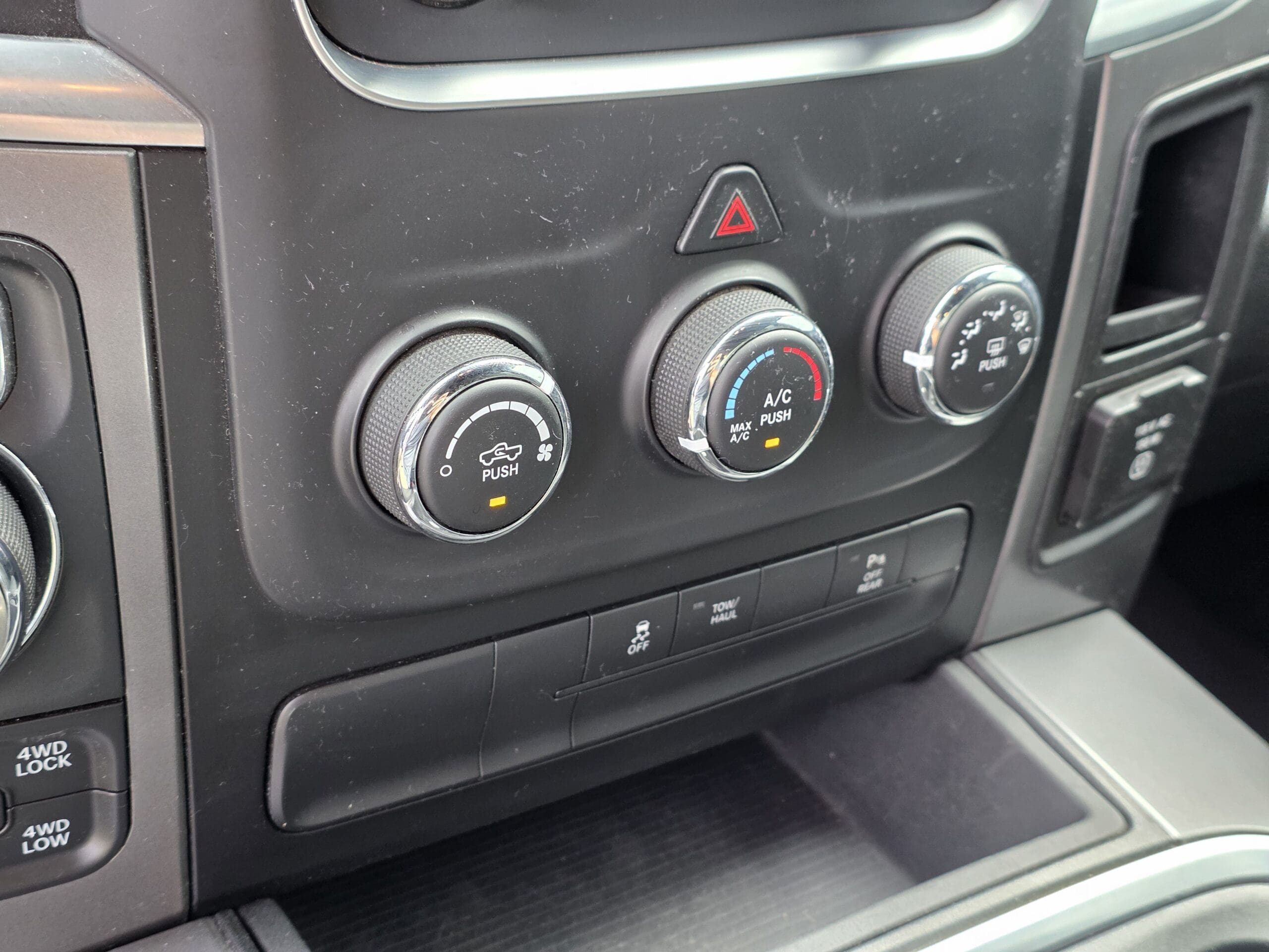 2021 Ram 1500 Classic - Image 24
