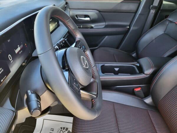 2025 Nissan Kicks