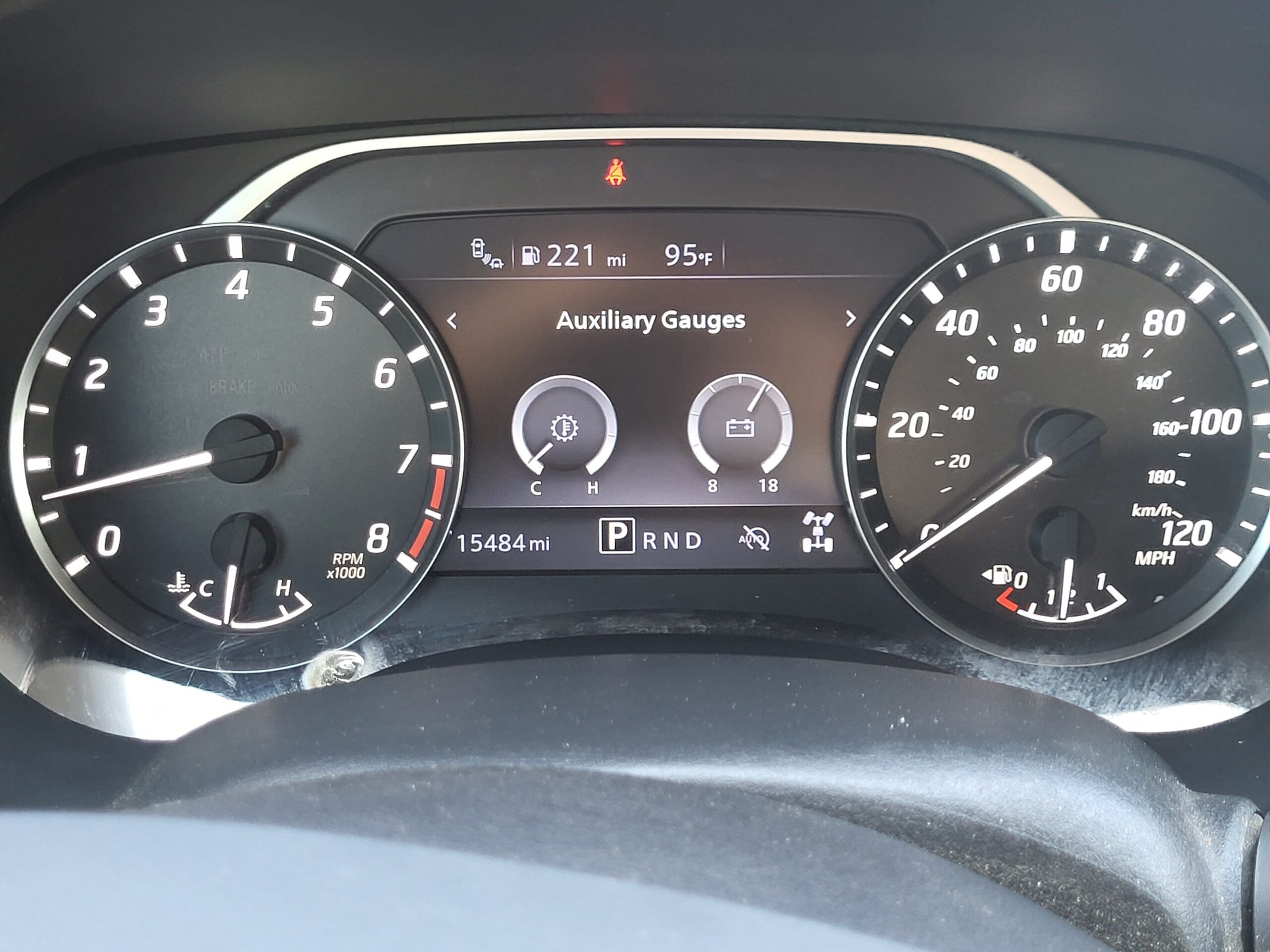 2024 Nissan Frontier - Image 12