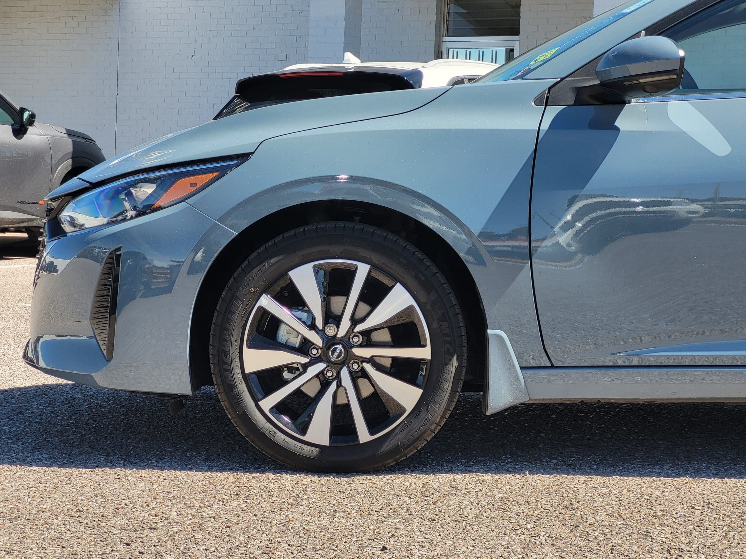 2025 Nissan Sentra - Image 9