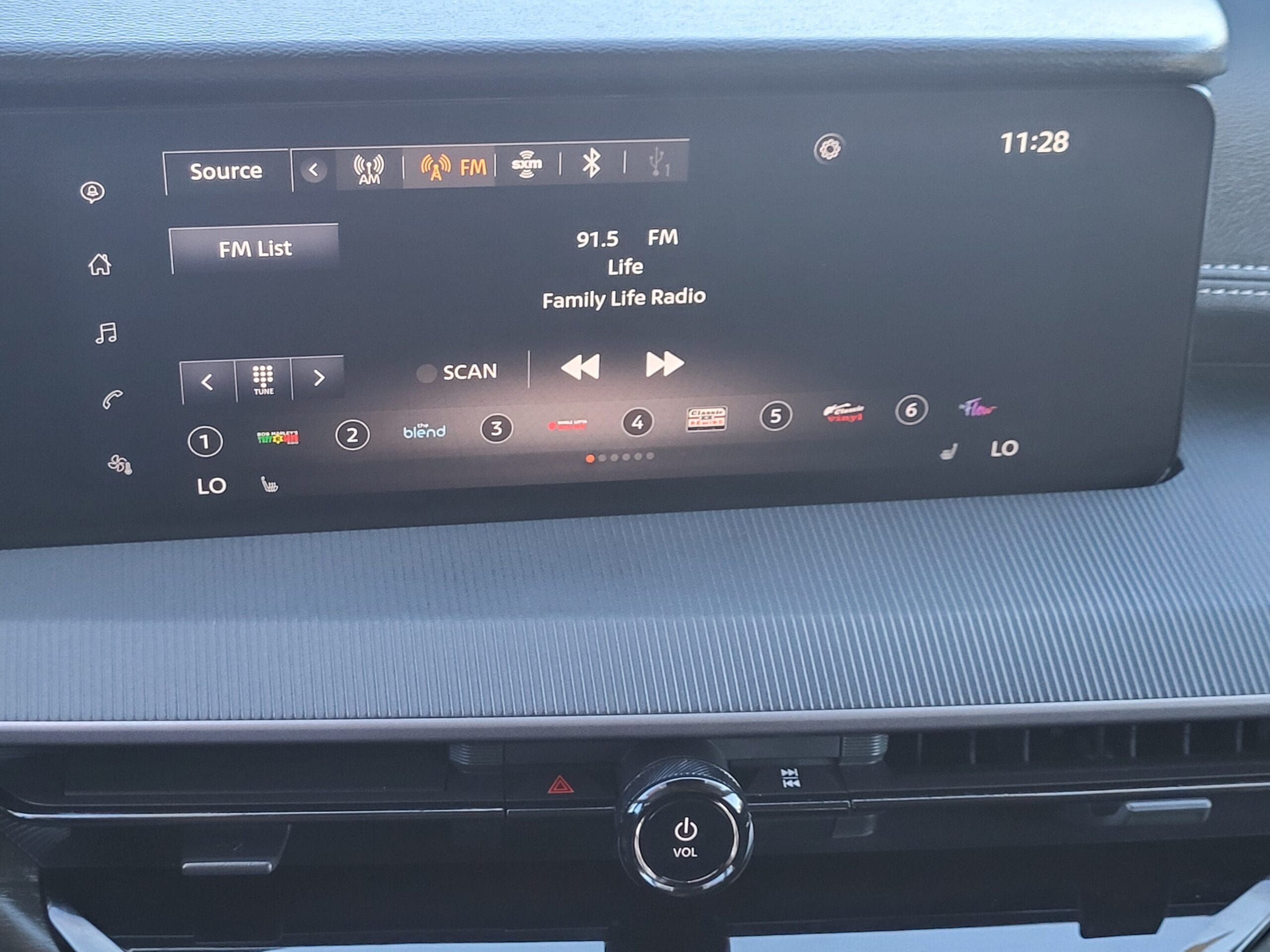 2025 Nissan Murano - Image 18