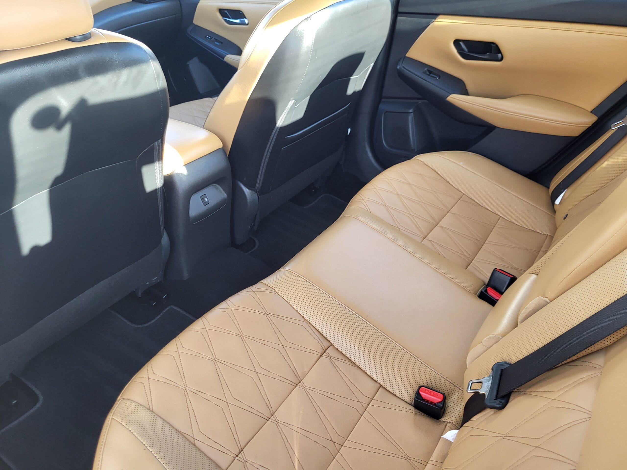2025 Nissan Sentra - Image 26
