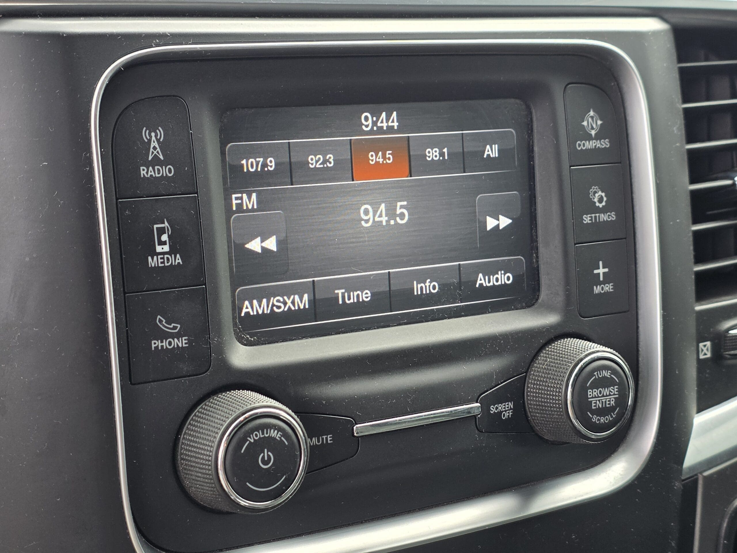 2021 Ram 1500 Classic - Image 23