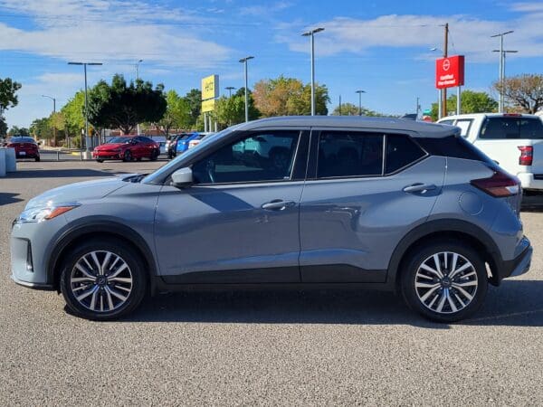 2023 Nissan Kicks