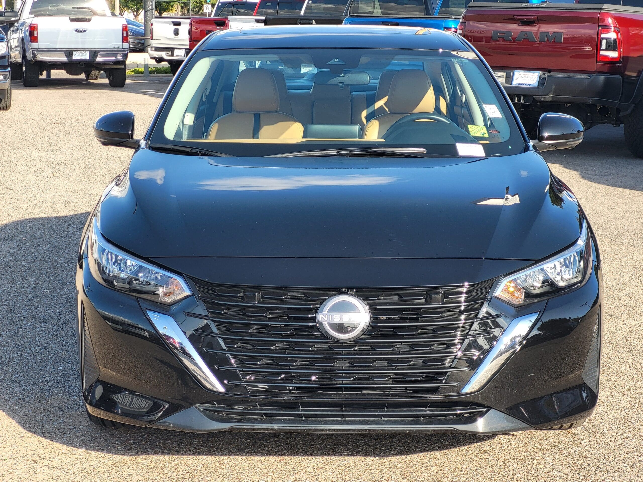 2025 Nissan Sentra - Image 2