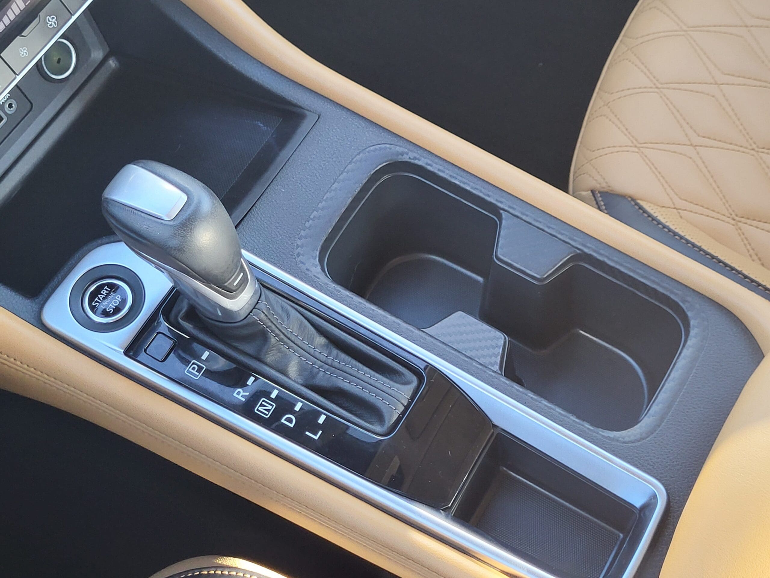 2025 Nissan Sentra - Image 21