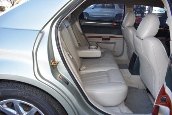 2005 Chrysler 300C