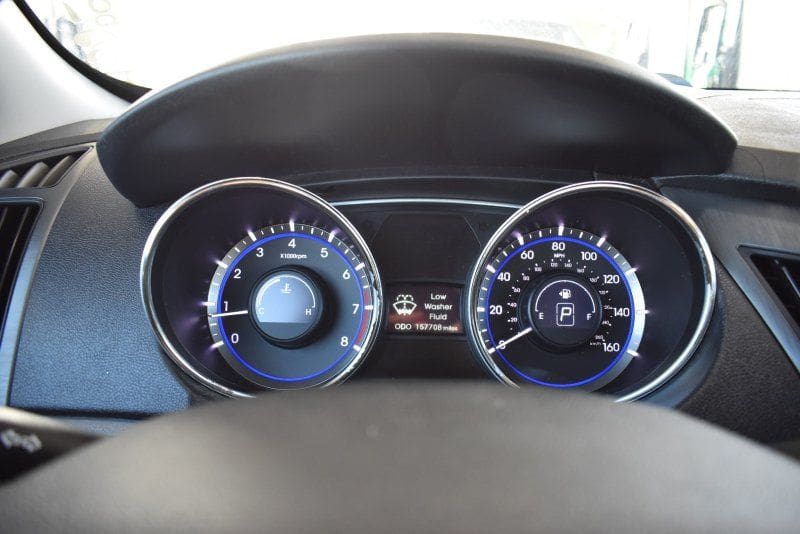 2011 Hyundai Sonata - Image 12
