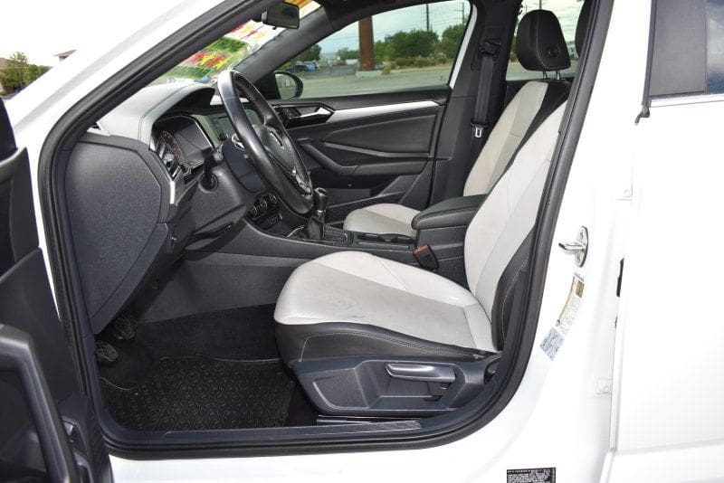 2020 Volkswagen Jetta - Image 7