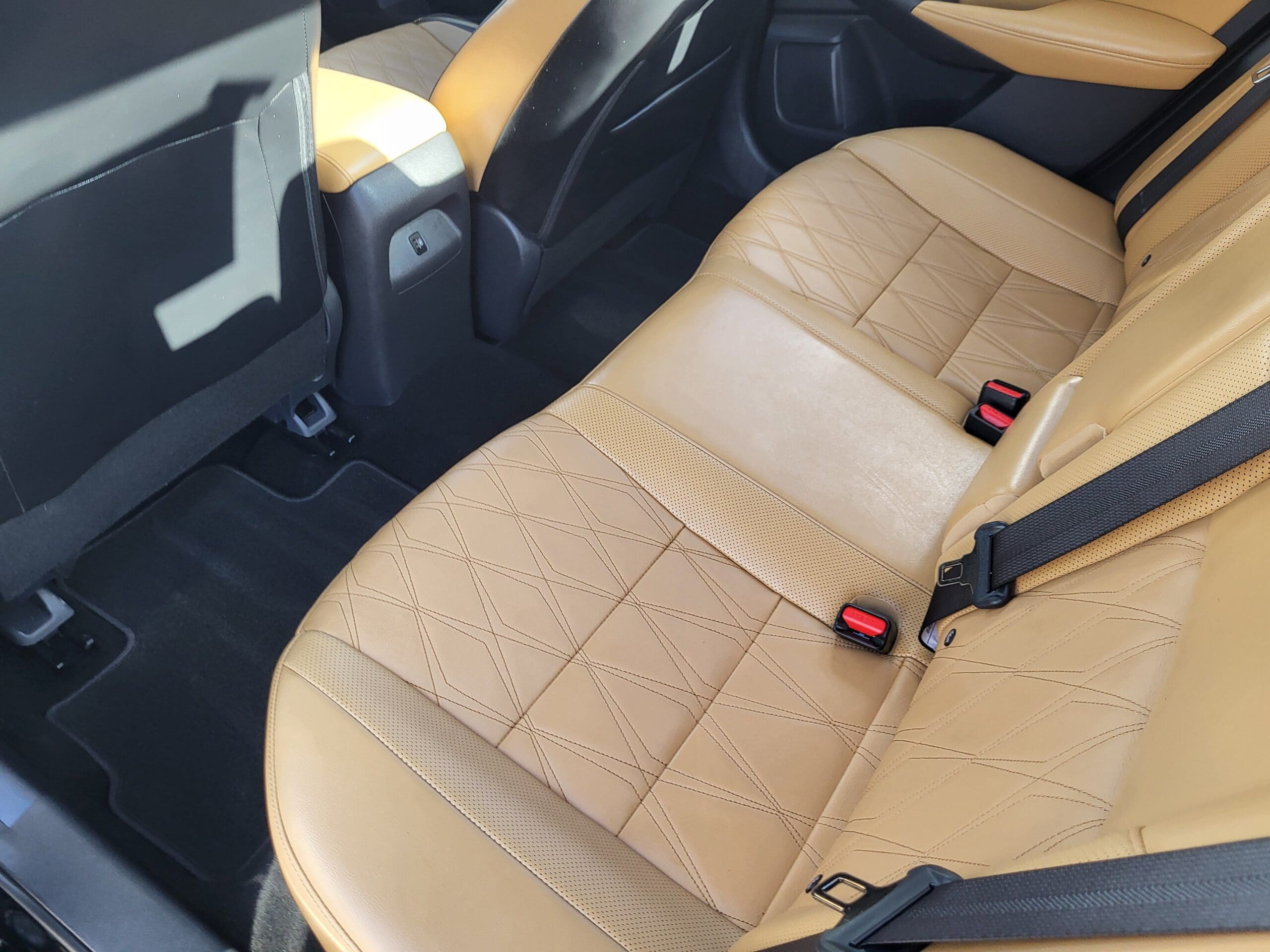 2025 Nissan Sentra - Image 25