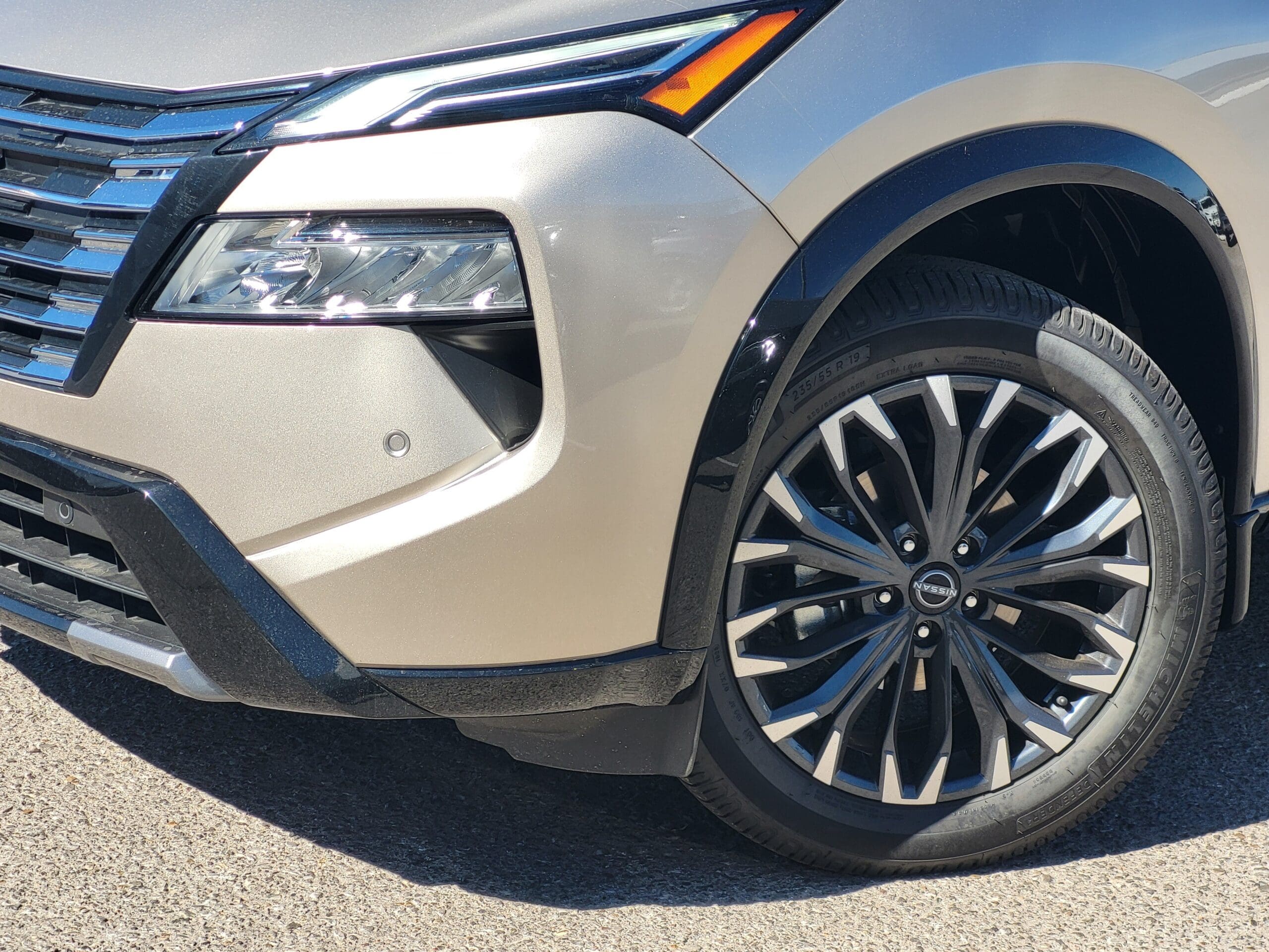 2026 Nissan Rogue - Image 8