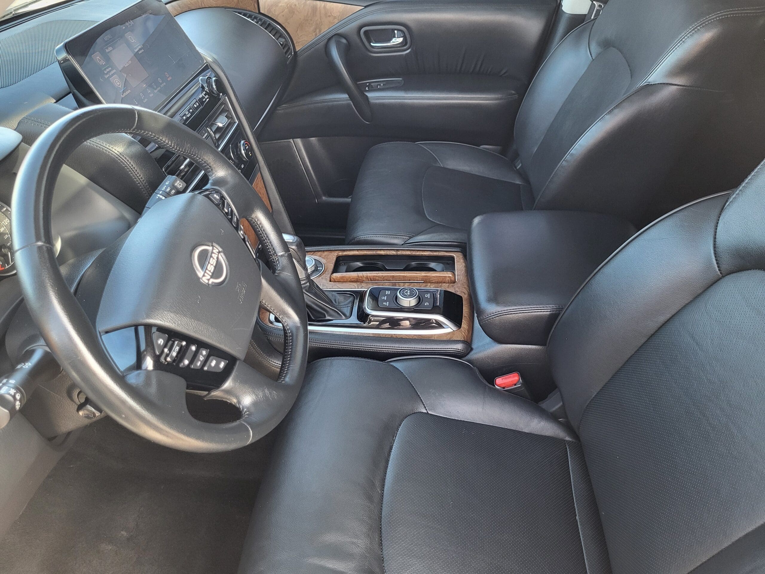 2022 Nissan Armada - Image 12