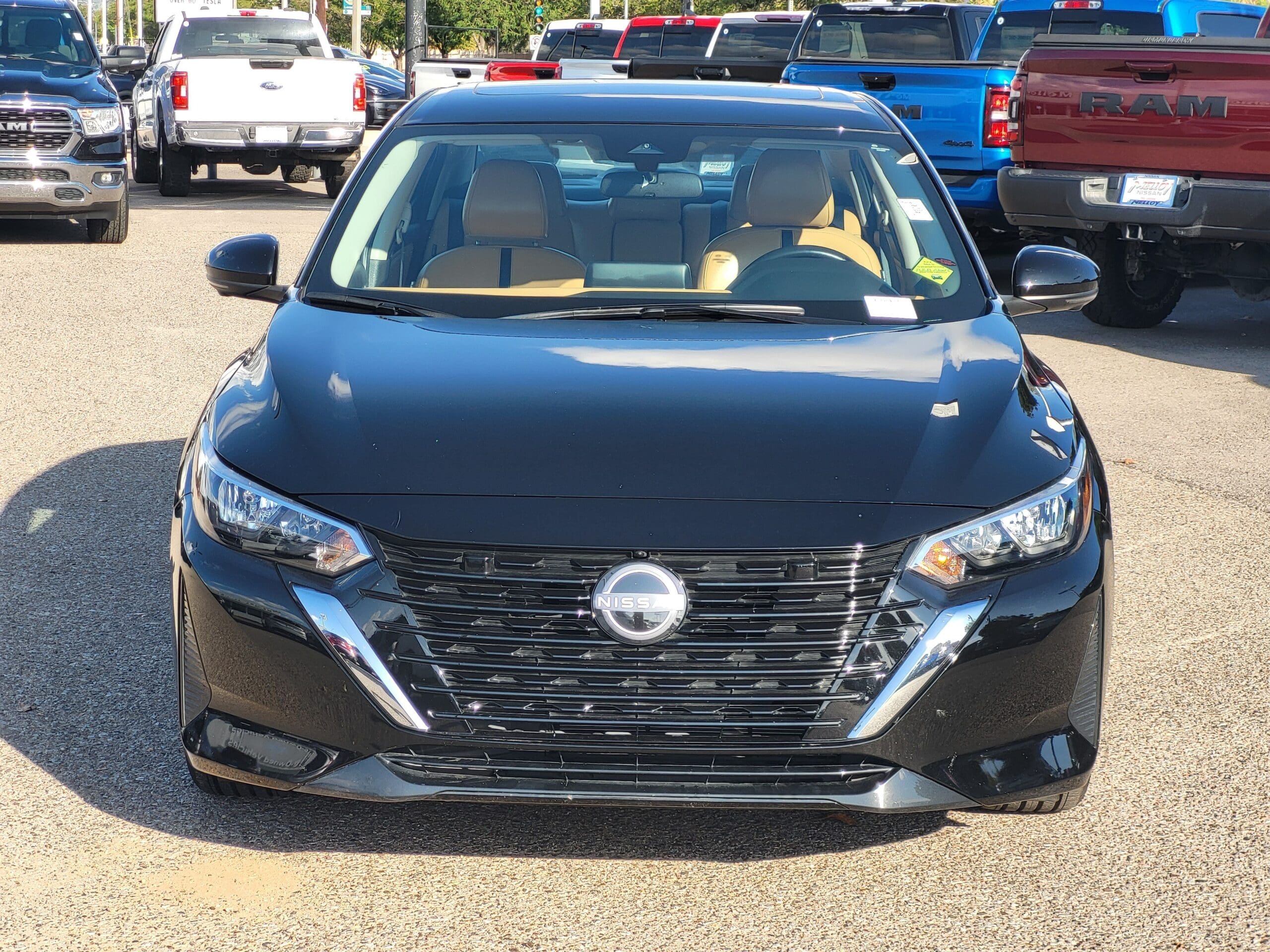 2025 Nissan Sentra - Image 3
