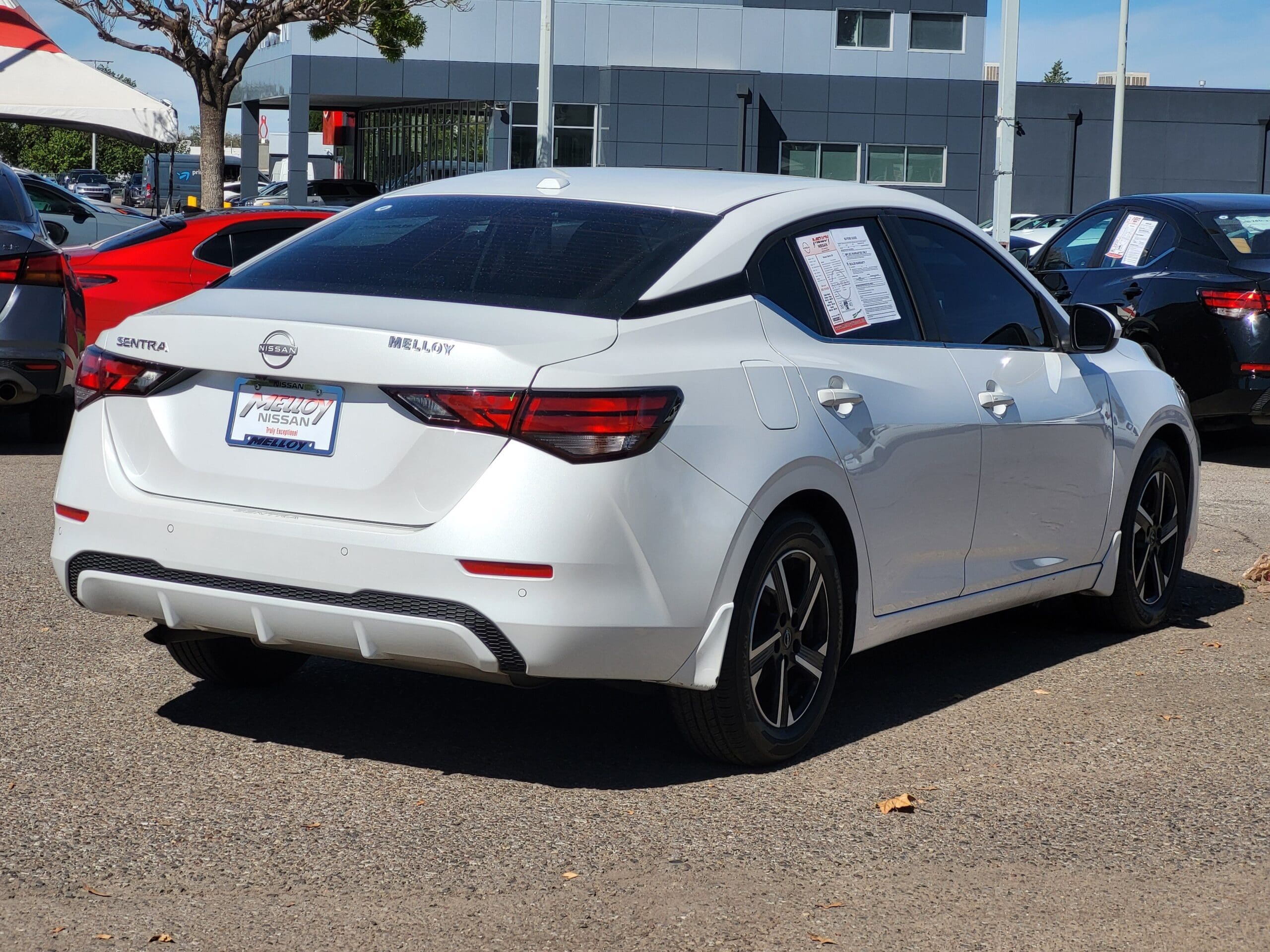 2025 Nissan Sentra - Image 4