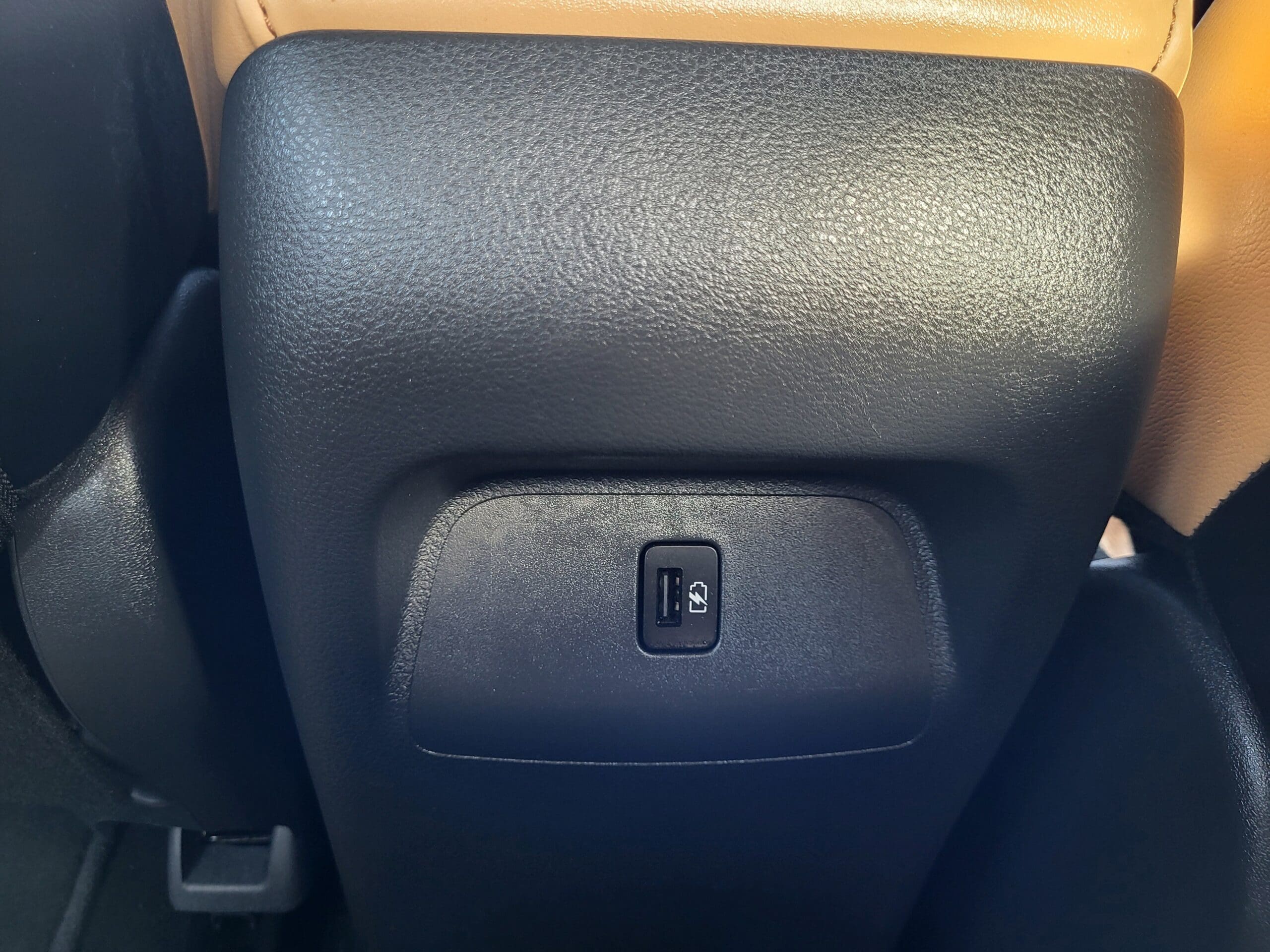 2025 Nissan Sentra - Image 28