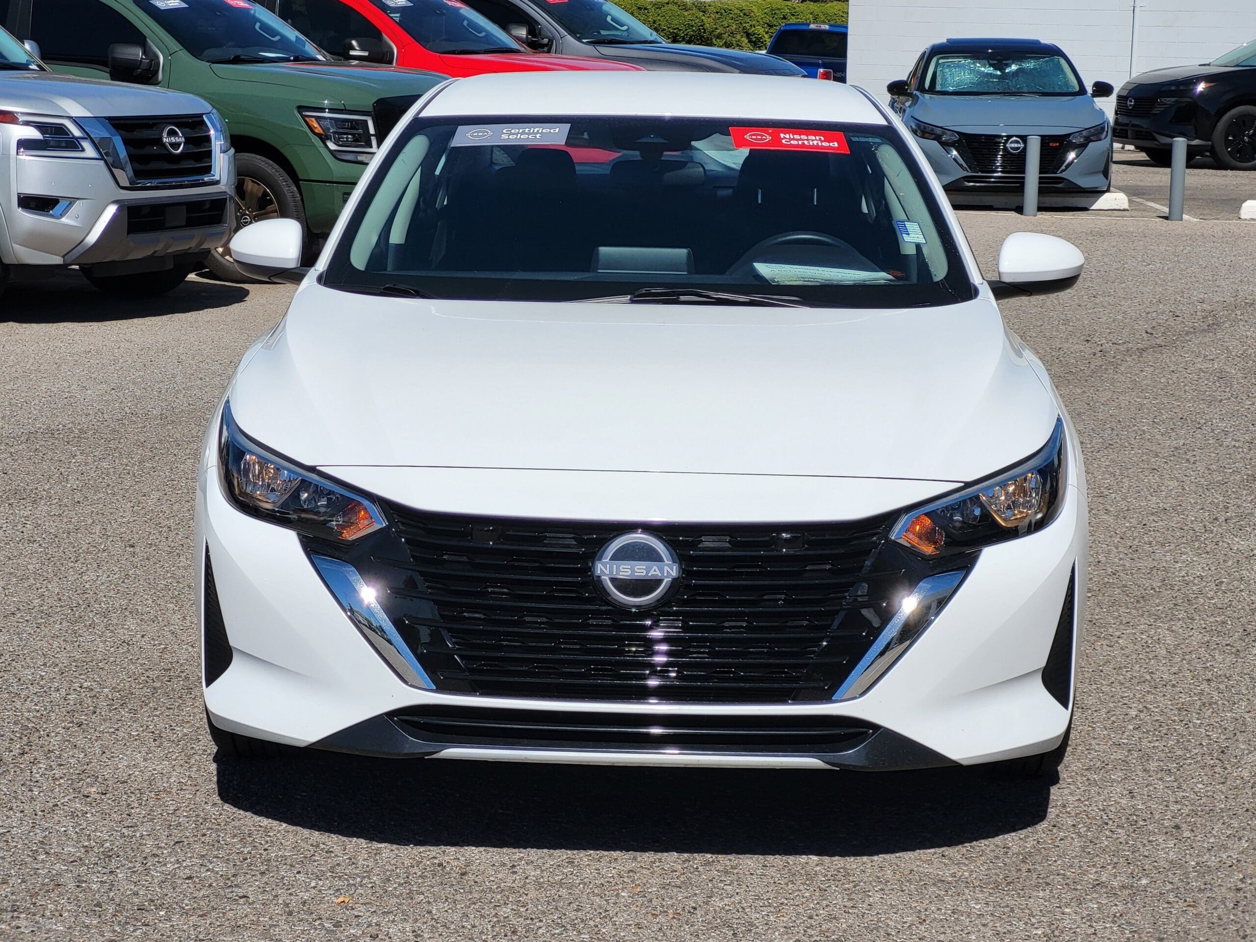 2025 Nissan Sentra - Image 2