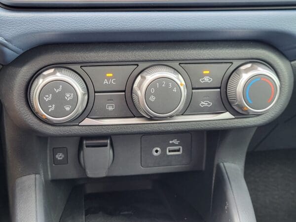 2025 Nissan Versa