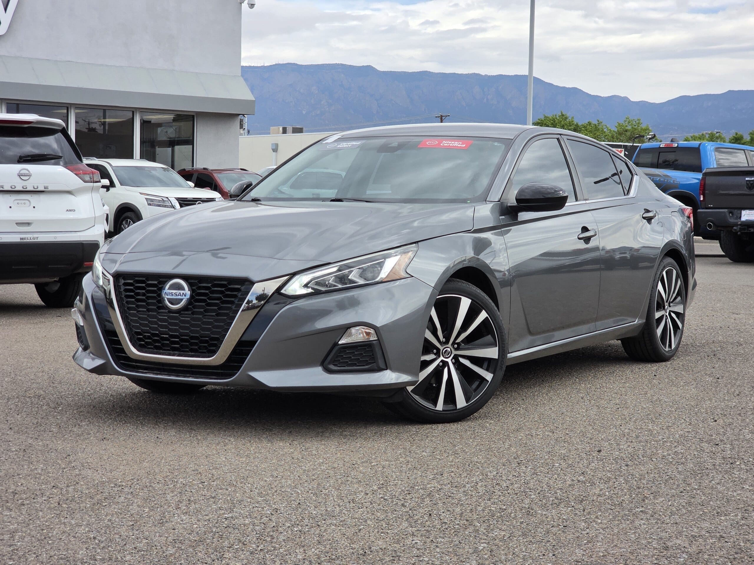 2022 Nissan Altima - Image 30