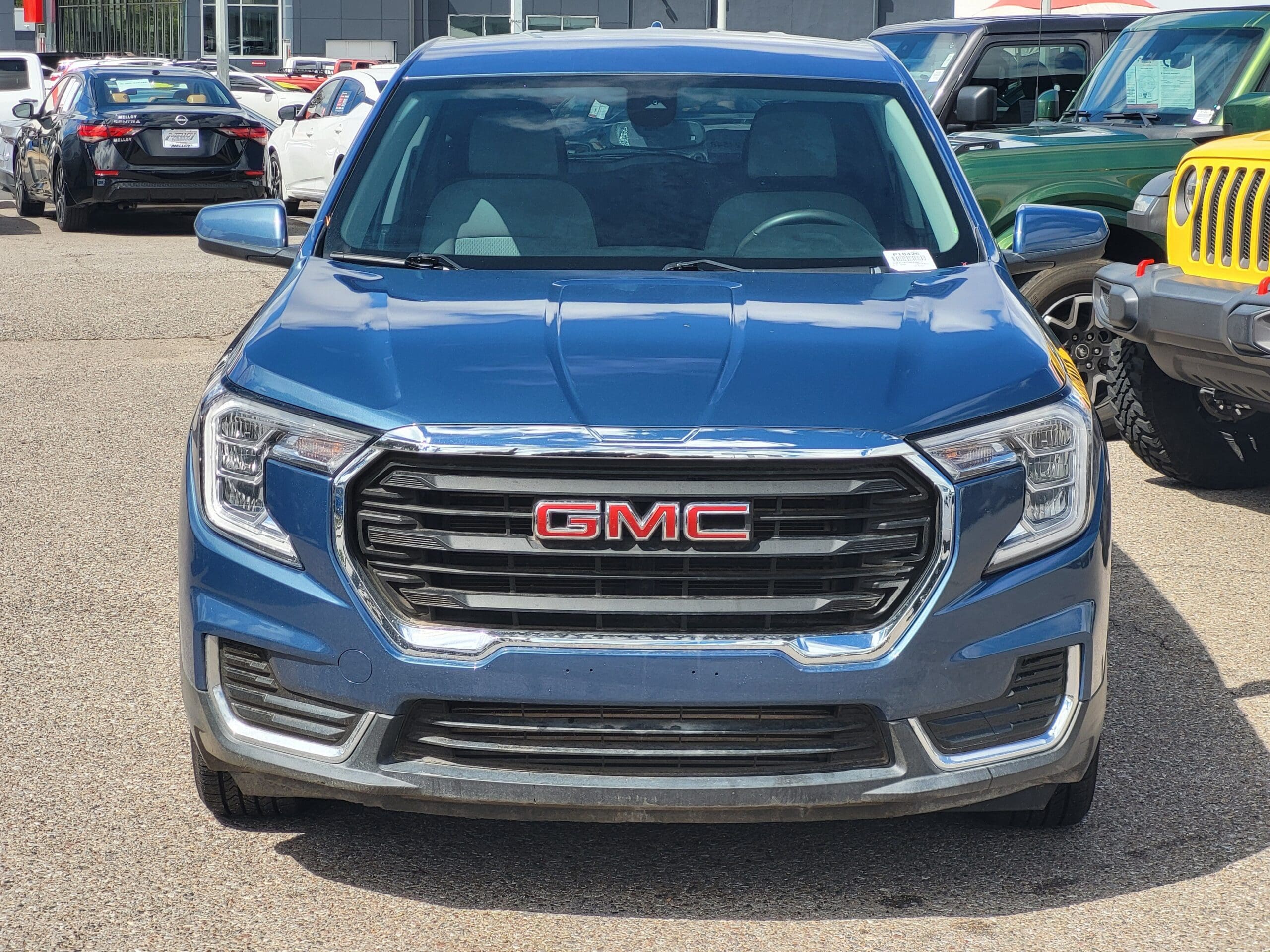 2024 GMC Terrain - Image 2