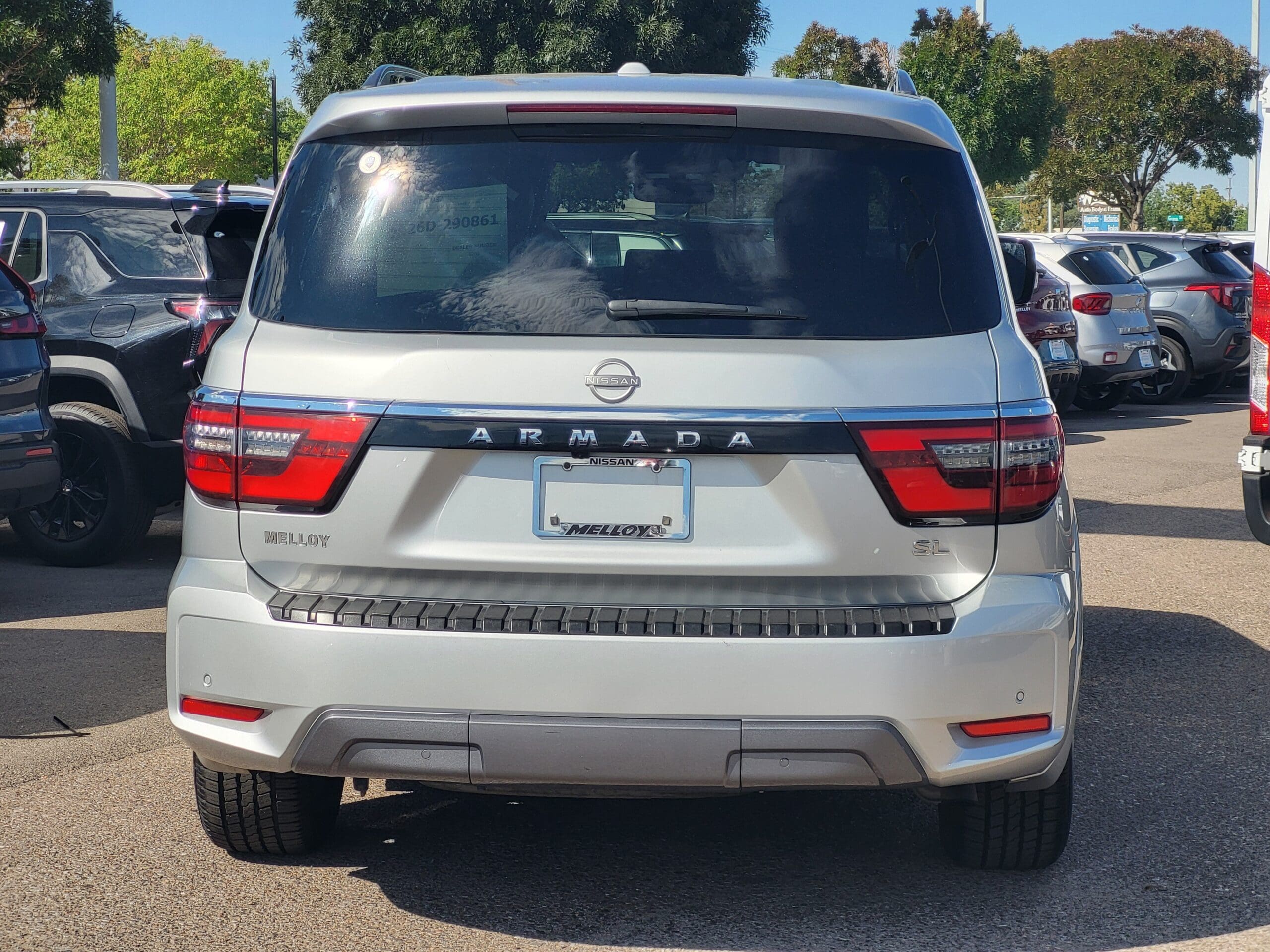 2022 Nissan Armada - Image 5