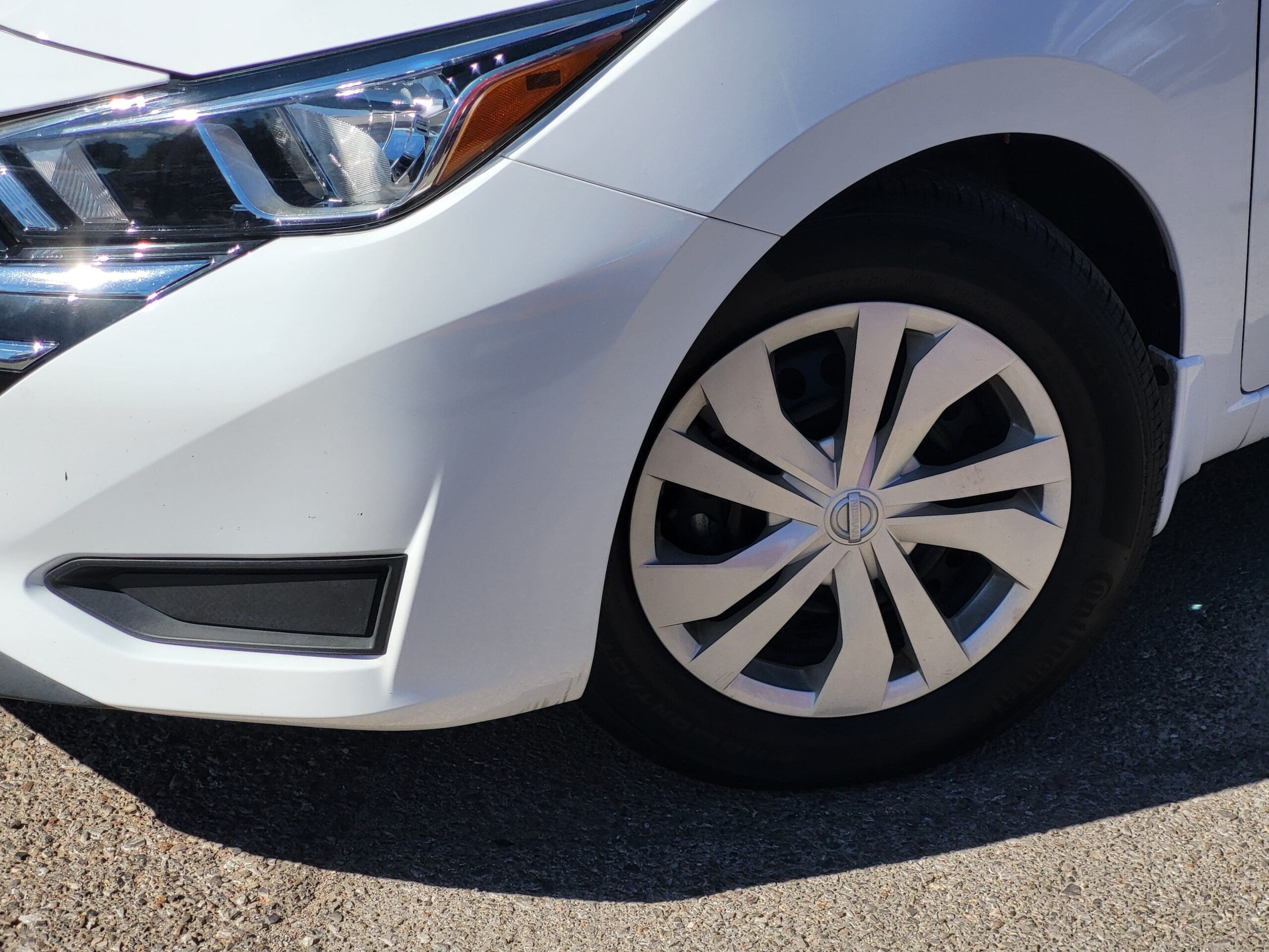 2024 Nissan Versa - Image 17