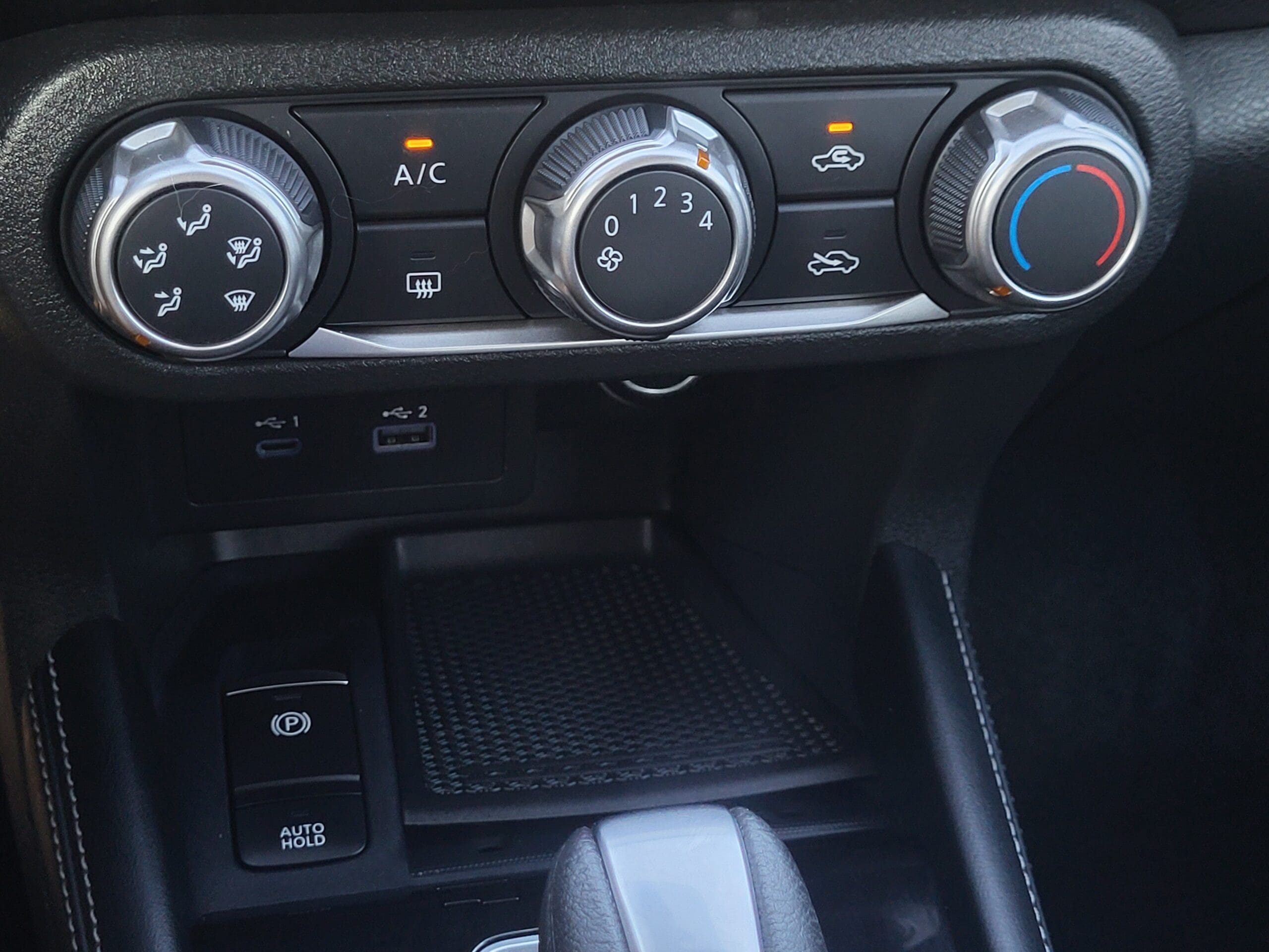 2023 Nissan Kicks - Image 18