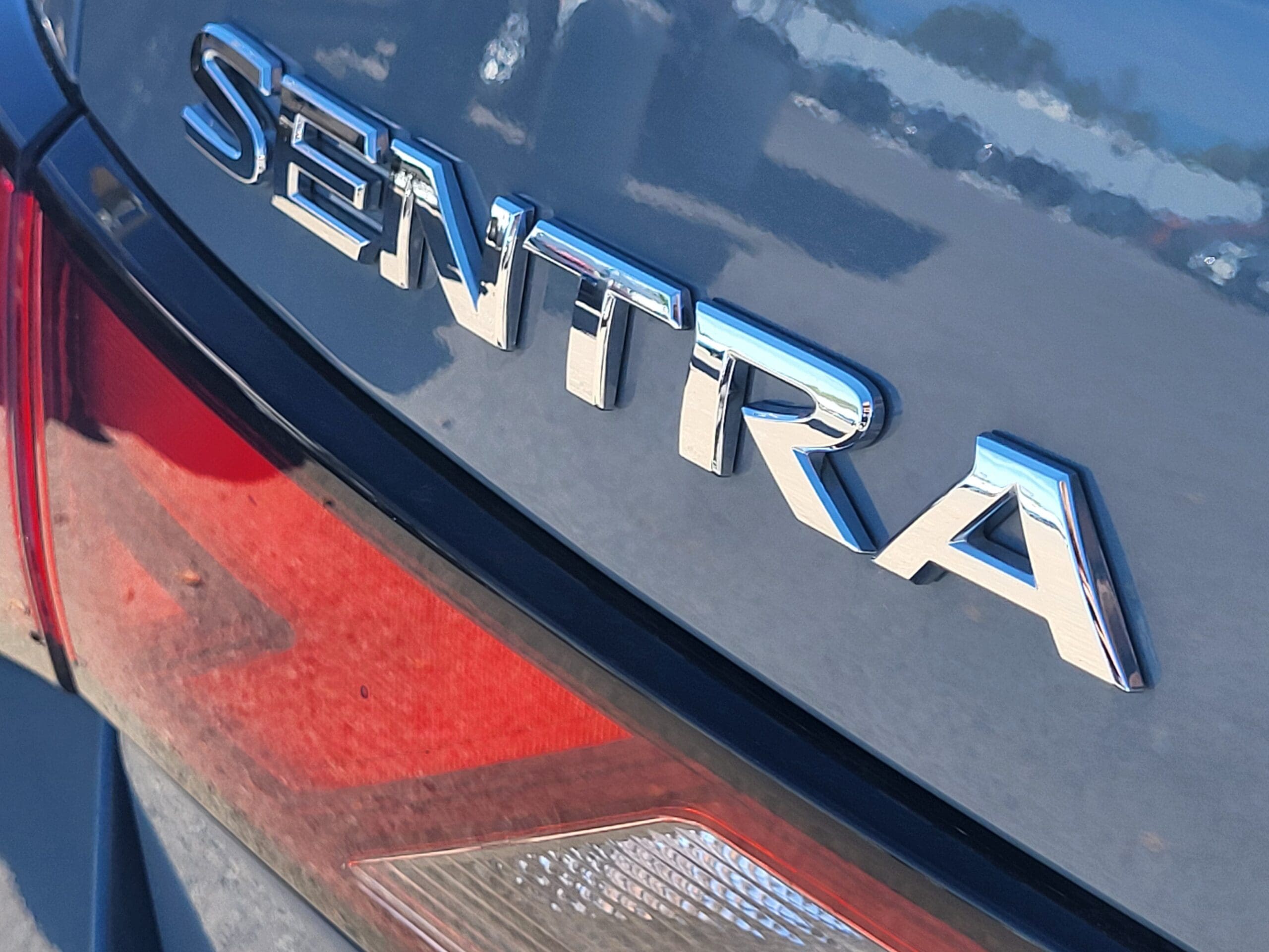 2025 Nissan Sentra - Image 10