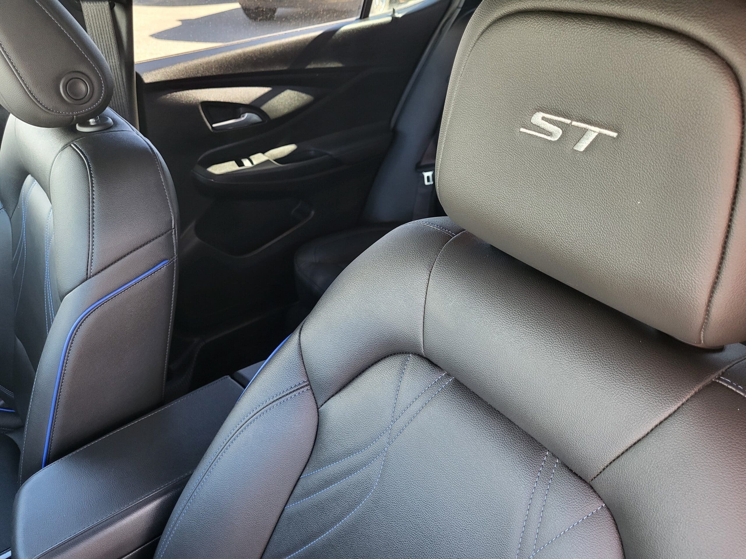 2024 Buick Envista - Image 24