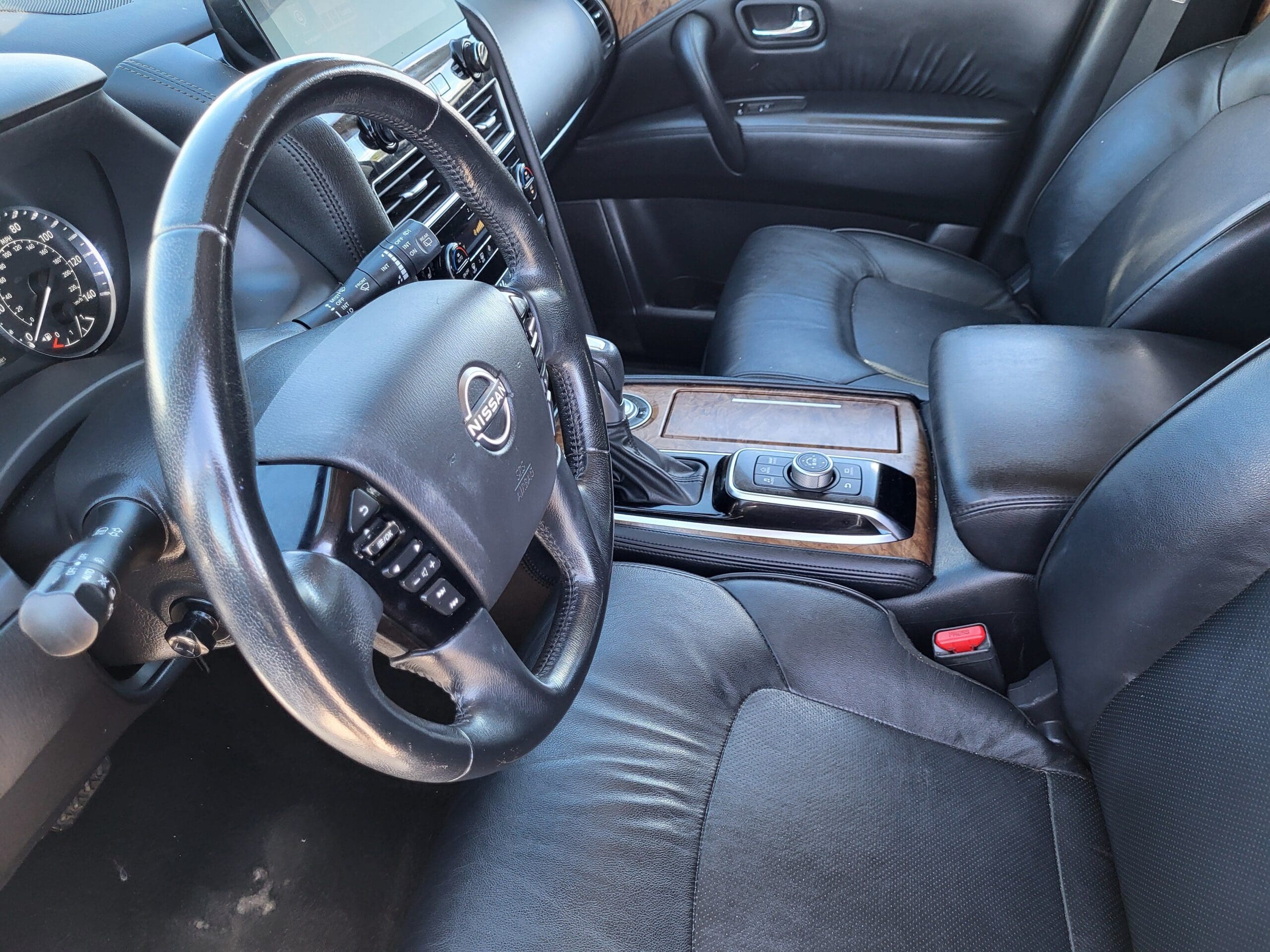 2022 Nissan Armada - Image 12