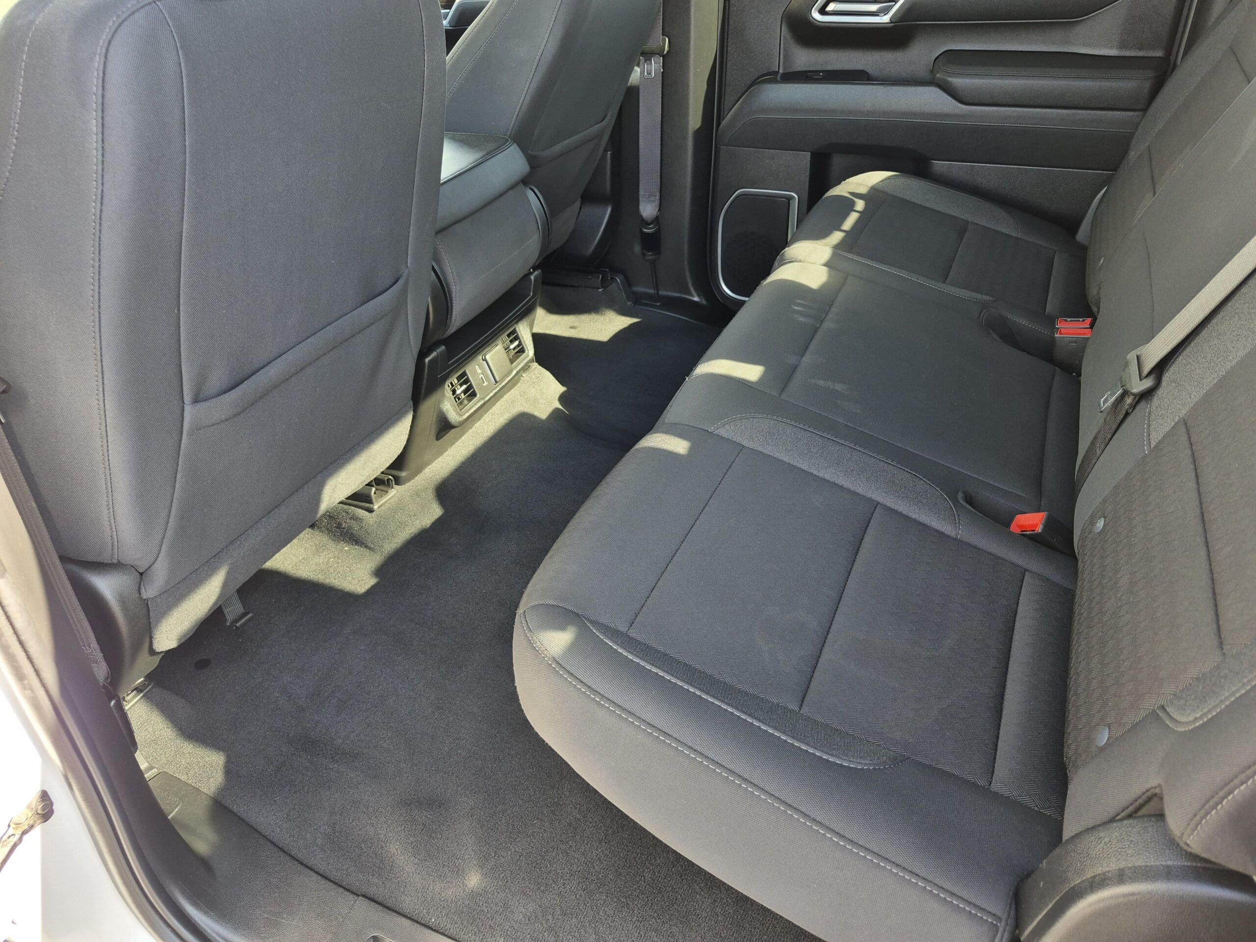 2025 Chevrolet Silverado 1500 - Image 22