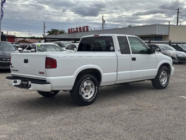 2003 GMC Sonoma