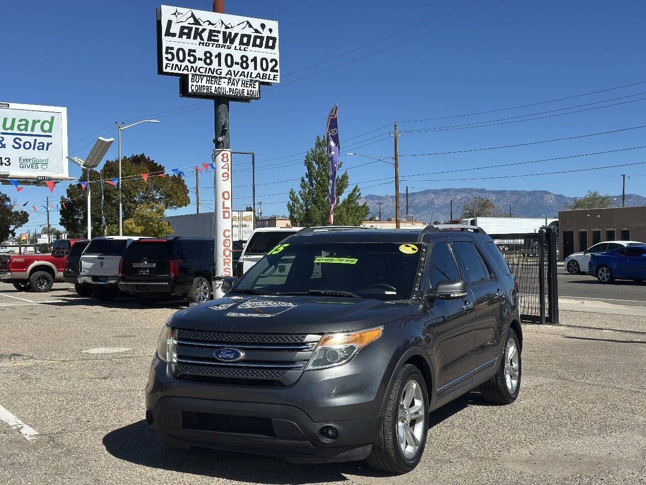 2015 Ford Explorer - Image 2