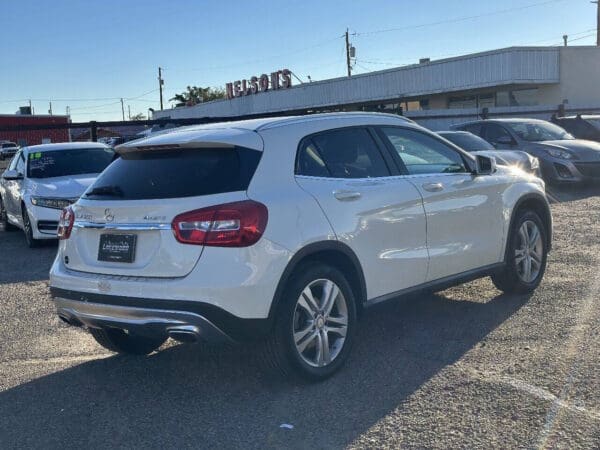 2015 Mercedes-Benz GLA