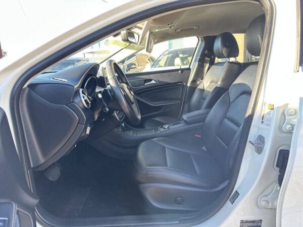 2015 Mercedes-Benz GLA