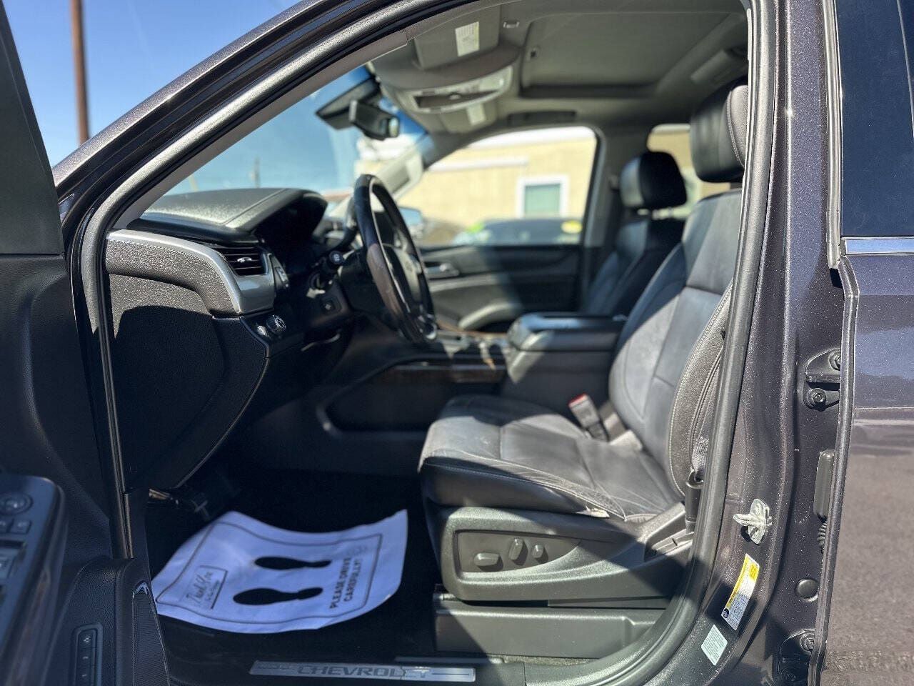 2016 Chevrolet Tahoe - Image 11
