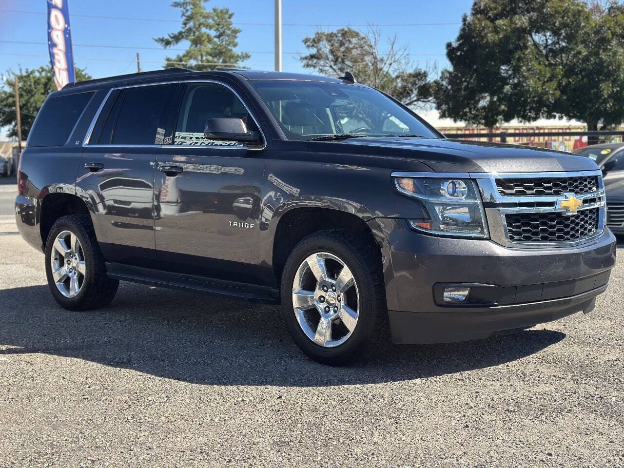 2016 Chevrolet Tahoe - Image 4