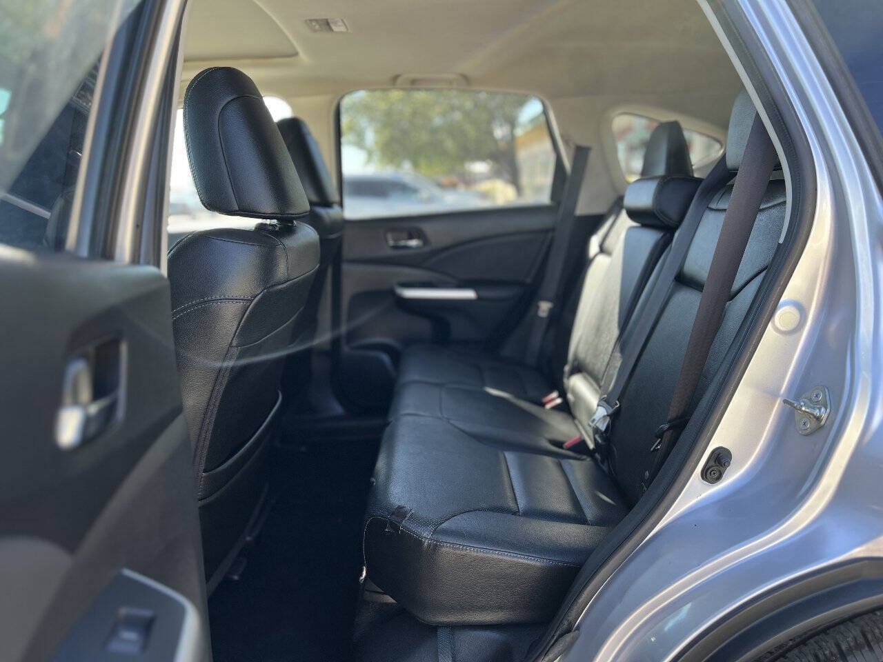2016 Honda CR-V - Image 6