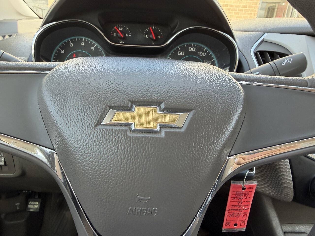 2018 Chevrolet Cruze - Image 14