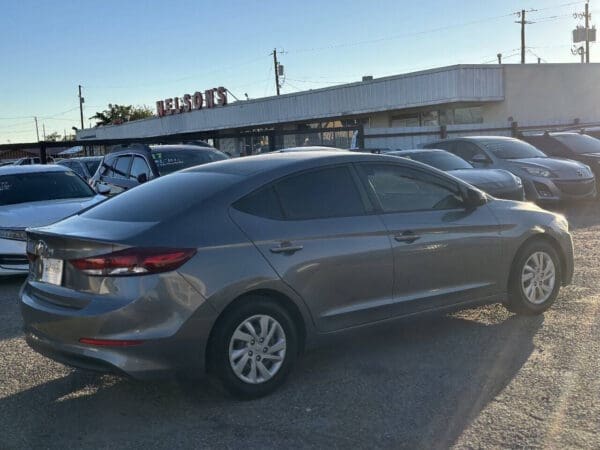 2018 Hyundai Elantra