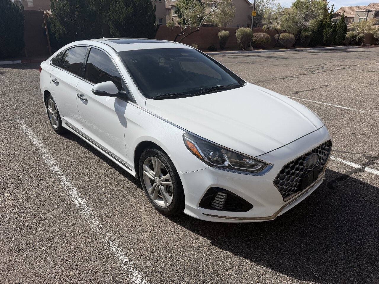 2018 Hyundai Sonata - Image 5