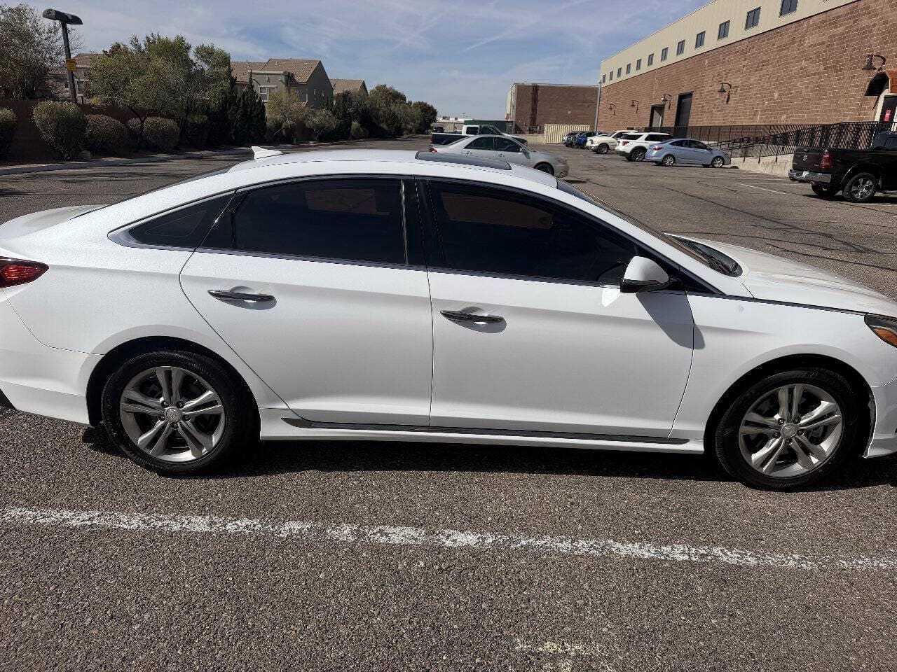 2018 Hyundai Sonata - Image 6
