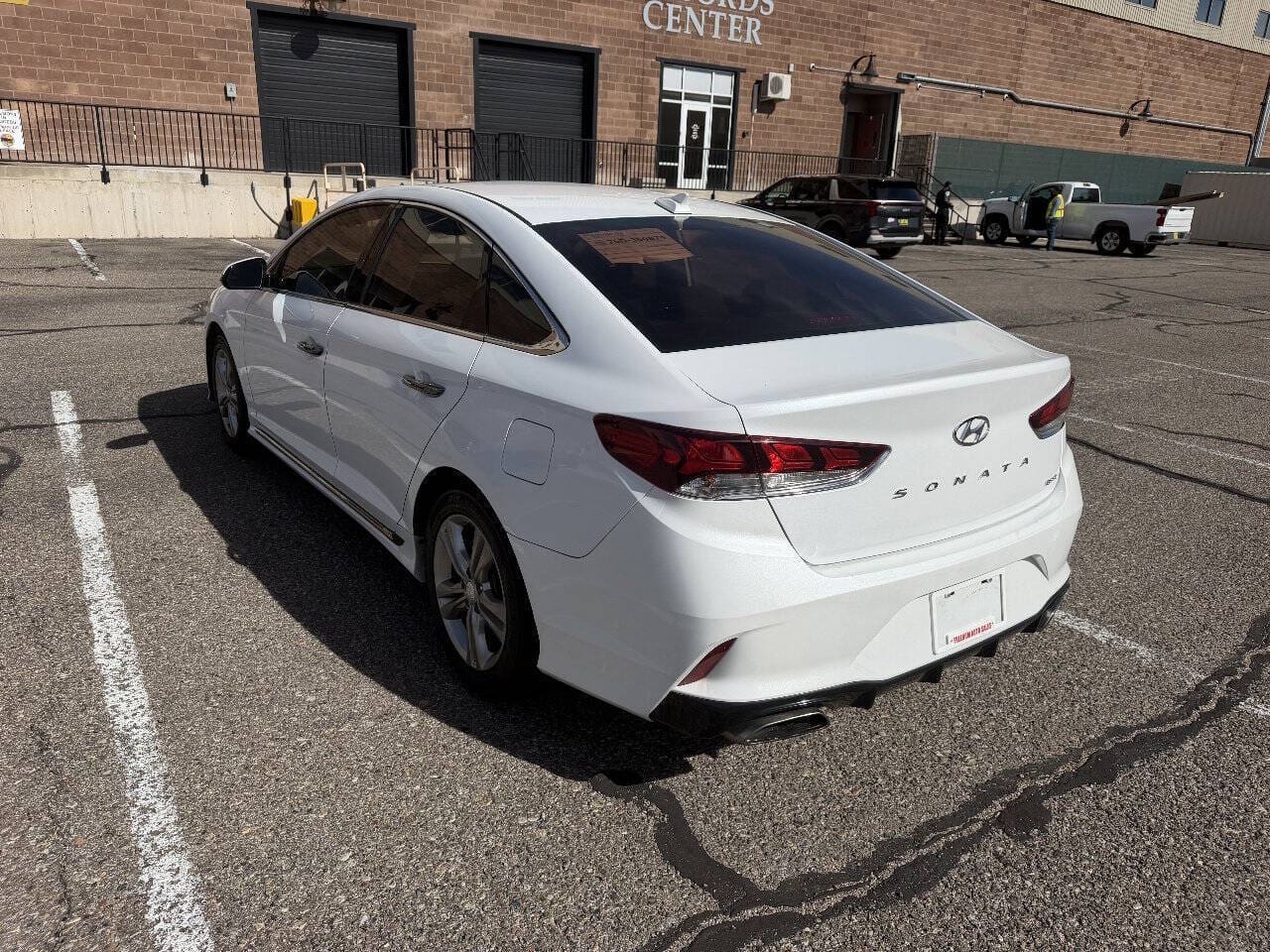 2018 Hyundai Sonata - Image 9
